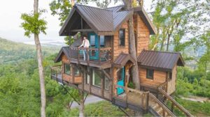 The Most Fun Features to Add to Your Treehouse